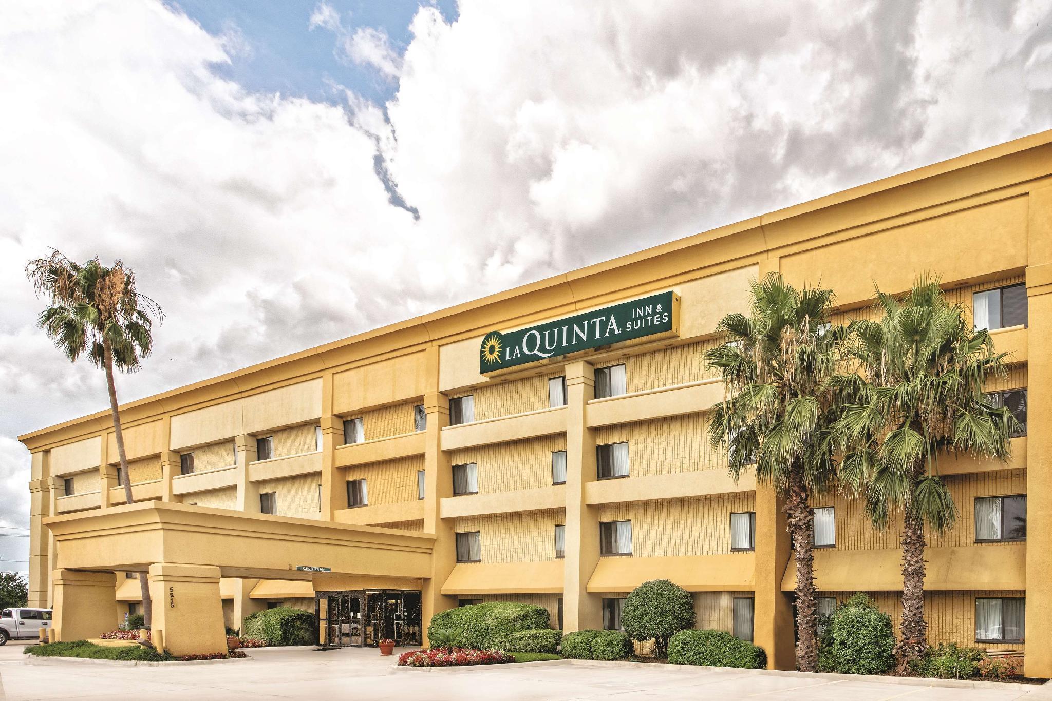ホテル La Quinta By Wyndham Houston Baytown East エクステリア 写真